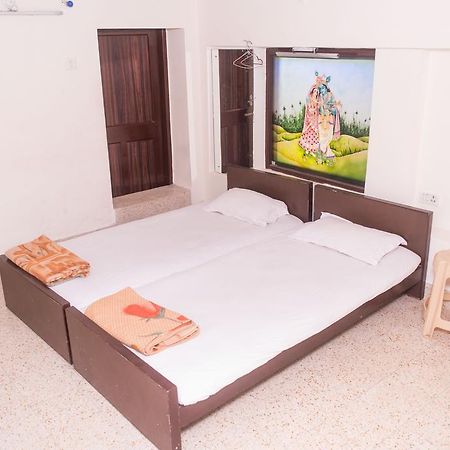New Metro Guest House Kolkata Luaran gambar